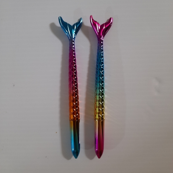 ● Mermaid FishTail Metalic Novelty Pens Set of 2 - Picture 5 of 7